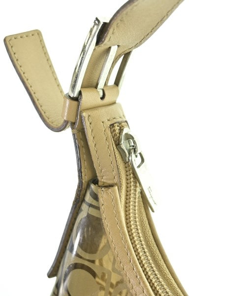 Salvatore Ferragamo กระเป๋าสะพาย