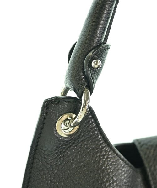 Salvatore Ferragamo กระเป๋าสะพาย