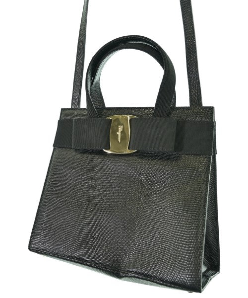 Salvatore Ferragamo กระเป๋าถือ