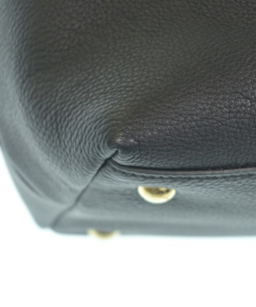 Salvatore Ferragamo กระเป๋าสะพาย