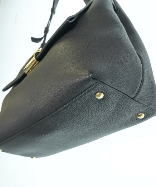 Salvatore Ferragamo กระเป๋าสะพาย