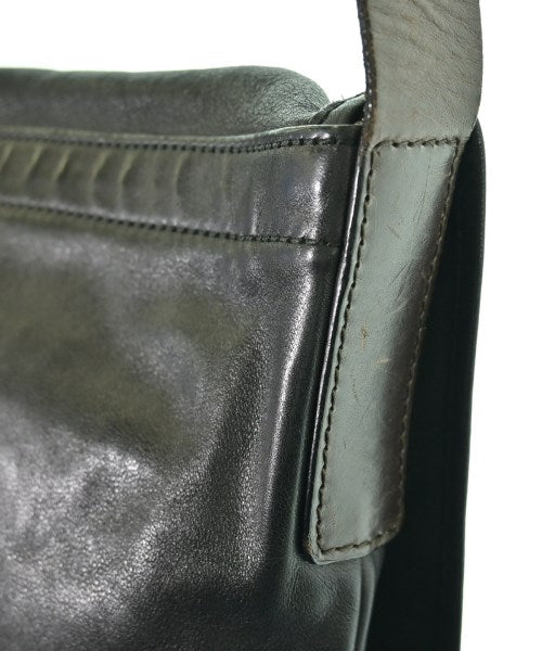 Salvatore Ferragamo กระเป๋าสะพาย