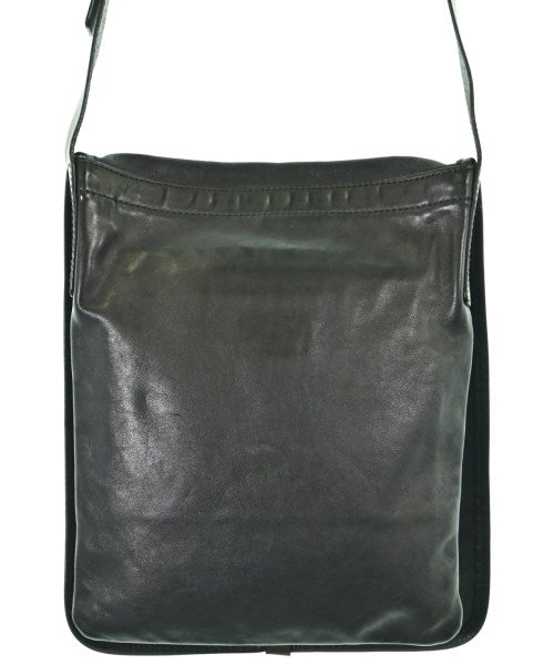 Salvatore Ferragamo กระเป๋าสะพาย