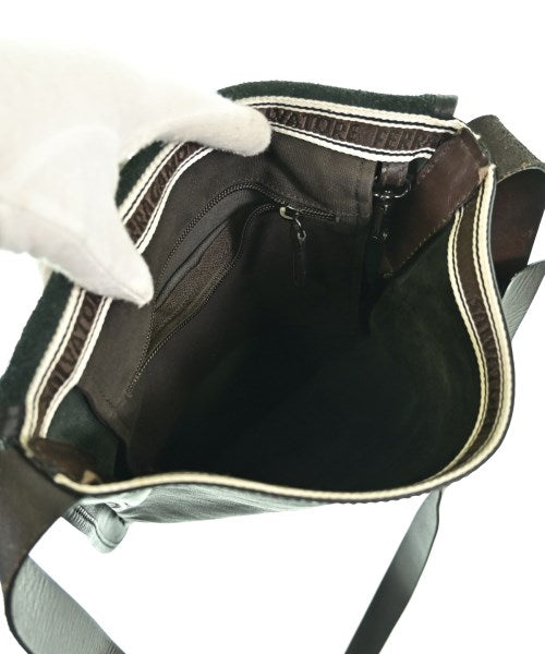Salvatore Ferragamo กระเป๋าสะพาย