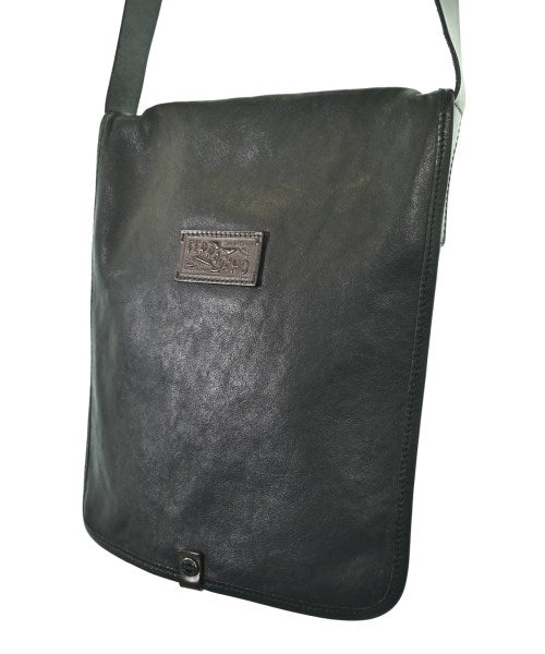 Salvatore Ferragamo กระเป๋าสะพาย