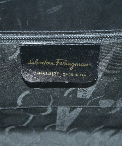 Salvatore Ferragamo กระเป๋าถือ