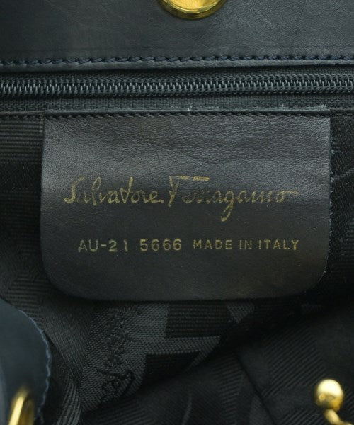 Salvatore Ferragamo เป้สะพายหลัง
