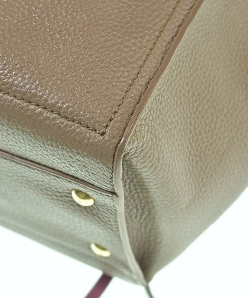 Salvatore Ferragamo กระเป๋าถือ