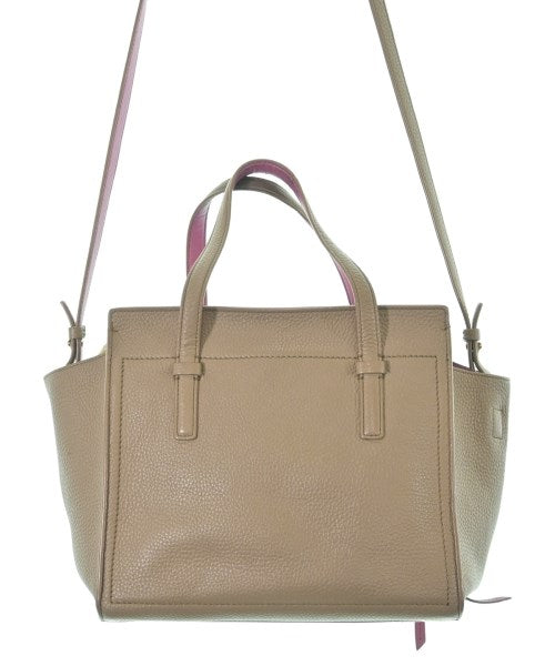 Salvatore Ferragamo กระเป๋าถือ