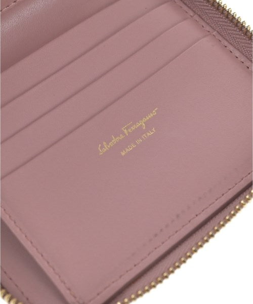 Salvatore Ferragamo กระเป๋าสตางค์/กระเป๋าใส่เหรียญ