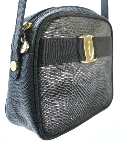 Salvatore Ferragamo กระเป๋าสะพาย