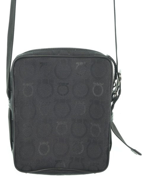 Salvatore Ferragamo กระเป๋าสะพาย