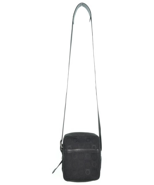 Salvatore Ferragamo กระเป๋าสะพาย