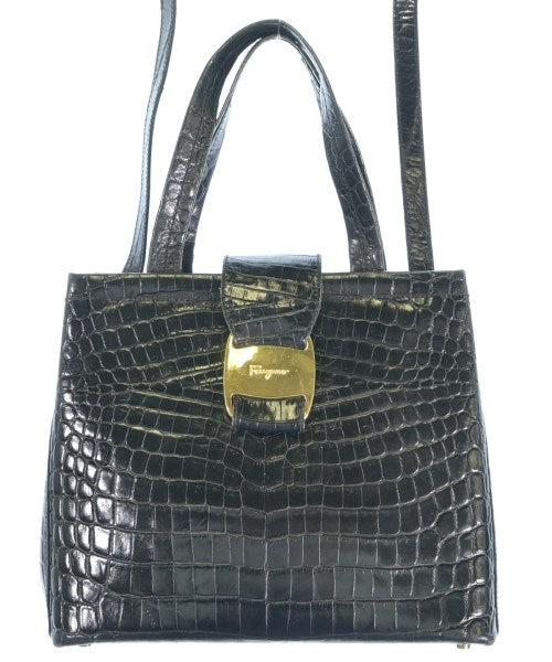 Salvatore Ferragamo กระเป๋าถือ