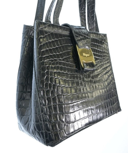 Salvatore Ferragamo กระเป๋าถือ