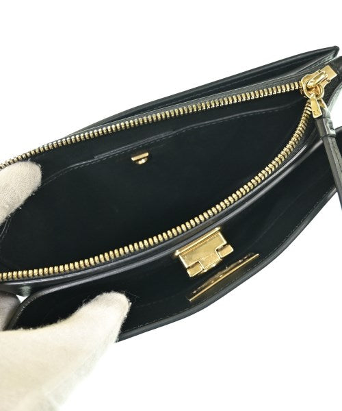 Salvatore Ferragamo กระเป๋าสะพาย
