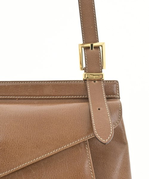 Salvatore Ferragamo กระเป๋าสะพาย