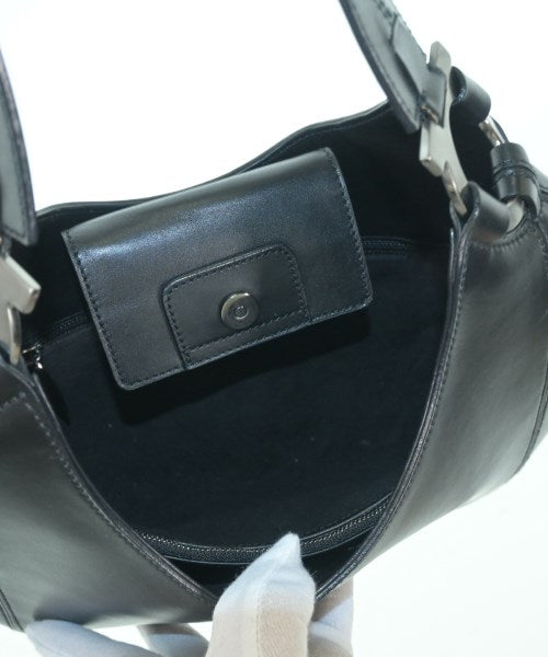 Salvatore Ferragamo กระเป๋าสะพาย
