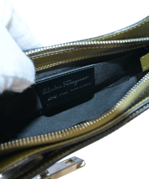 Salvatore Ferragamo กระเป๋าสะพาย