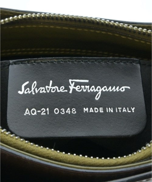 Salvatore Ferragamo กระเป๋าสะพาย