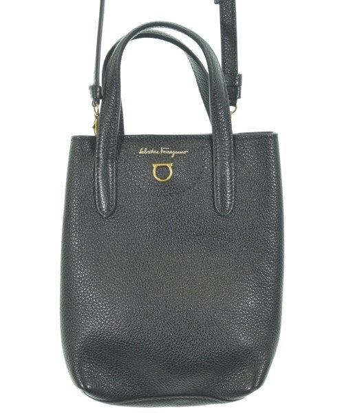 Salvatore Ferragamo กระเป๋าถือขนาดใหญ่