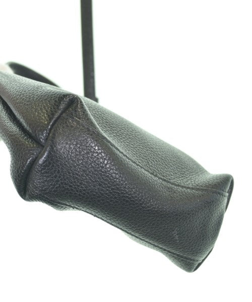 Salvatore Ferragamo กระเป๋าถือขนาดใหญ่