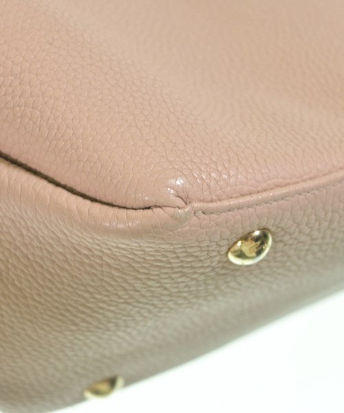 Salvatore Ferragamo กระเป๋าถือขนาดใหญ่