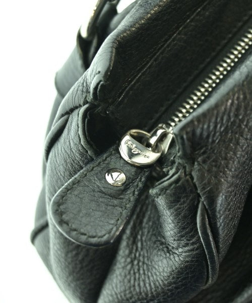 Salvatore Ferragamo กระเป๋าถือ