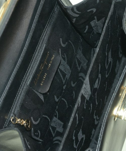 Salvatore Ferragamo กระเป๋าถือ