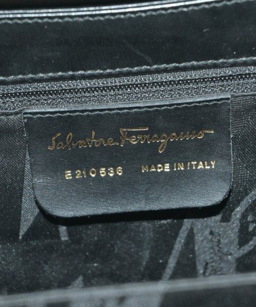 Salvatore Ferragamo กระเป๋าถือ