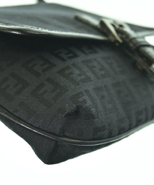 FENDI กระเป๋าสะพาย