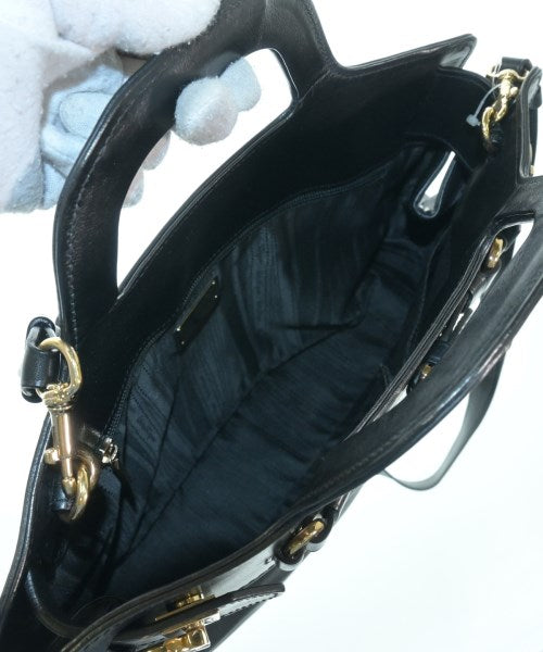 Salvatore Ferragamo กระเป๋าถือ