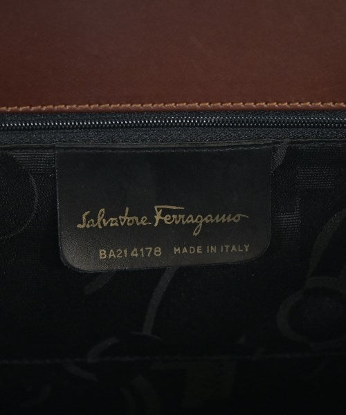 Salvatore Ferragamo กระเป๋าถือ