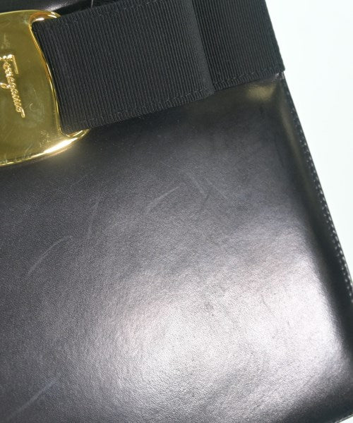 Salvatore Ferragamo กระเป๋าถือ