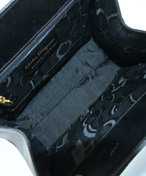 Salvatore Ferragamo กระเป๋าถือ