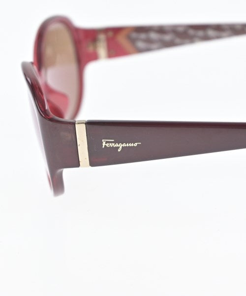 Salvatore Ferragamo แว่นกันแดด