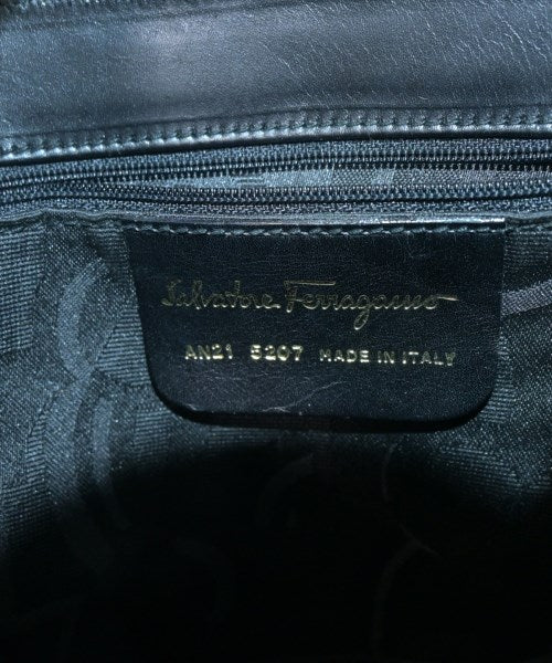 Salvatore Ferragamo เป้สะพายหลัง