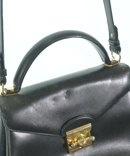 Salvatore Ferragamo กระเป๋าถือ