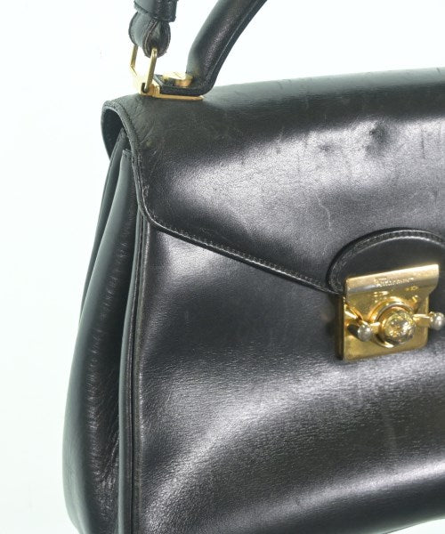 Salvatore Ferragamo กระเป๋าถือ
