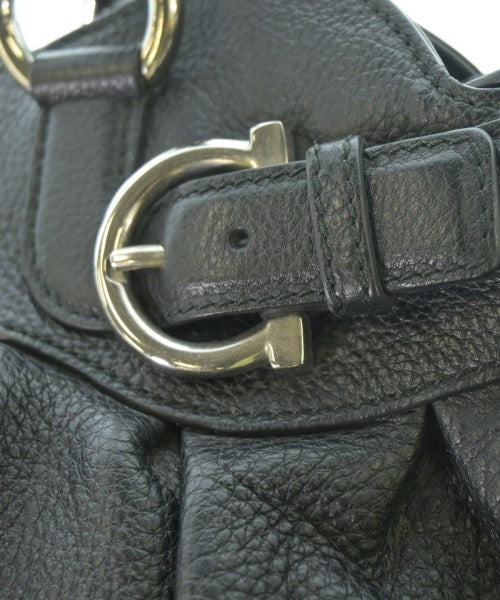 Salvatore Ferragamo กระเป๋าถือ