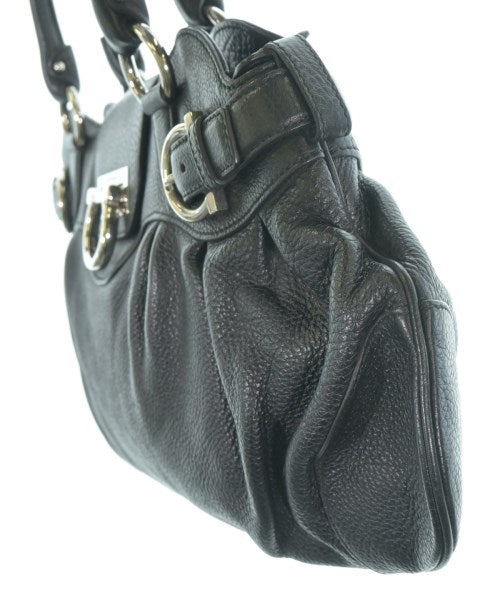 Salvatore Ferragamo กระเป๋าถือ