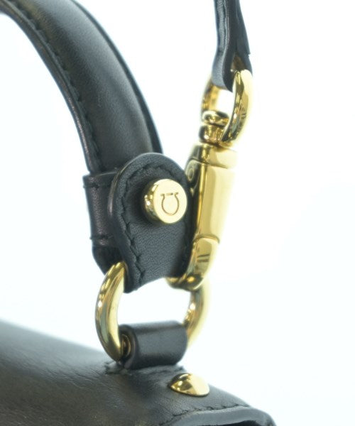 Salvatore Ferragamo กระเป๋าถือ
