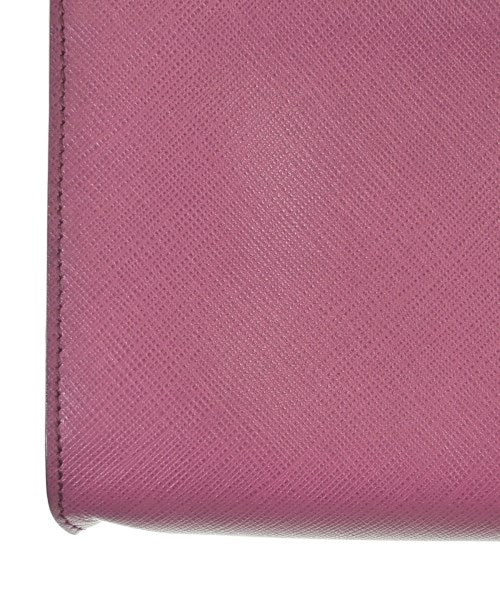 Salvatore Ferragamo กระเป๋าสะพาย