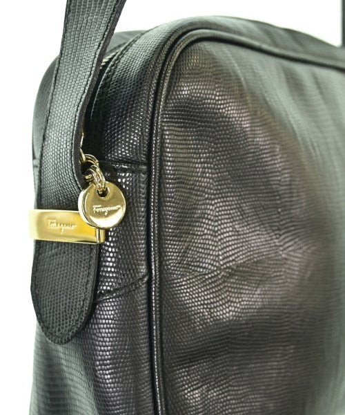 Salvatore Ferragamo กระเป๋าสะพาย