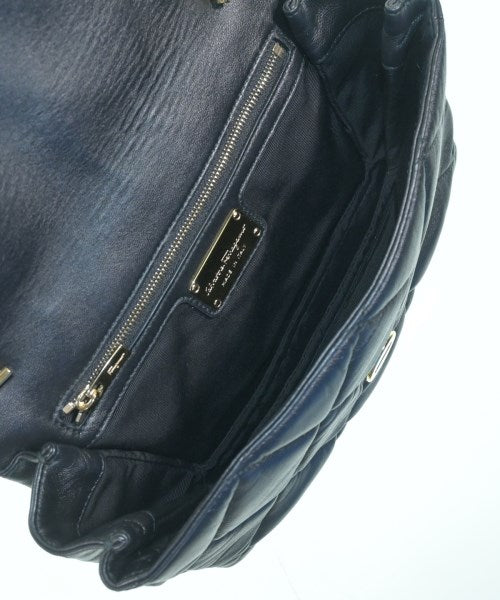 Salvatore Ferragamo กระเป๋าสะพาย