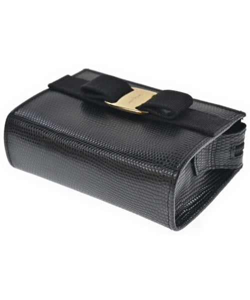 Salvatore Ferragamo กระเป๋า