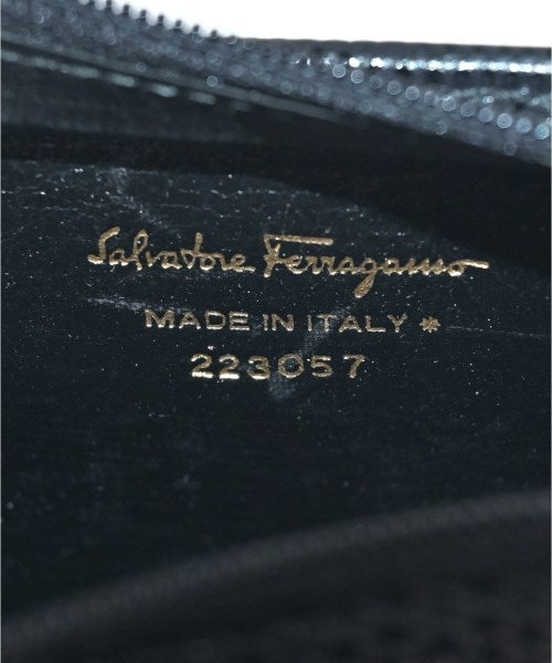 Salvatore Ferragamo กระเป๋า
