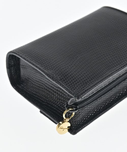 Salvatore Ferragamo กระเป๋า