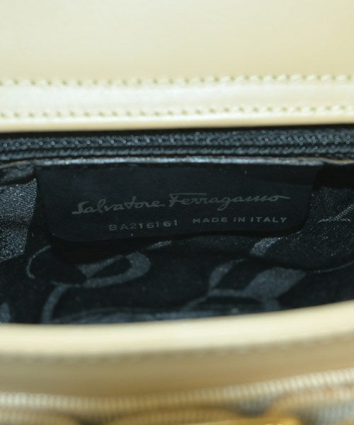 Salvatore Ferragamo กระเป๋าถือ