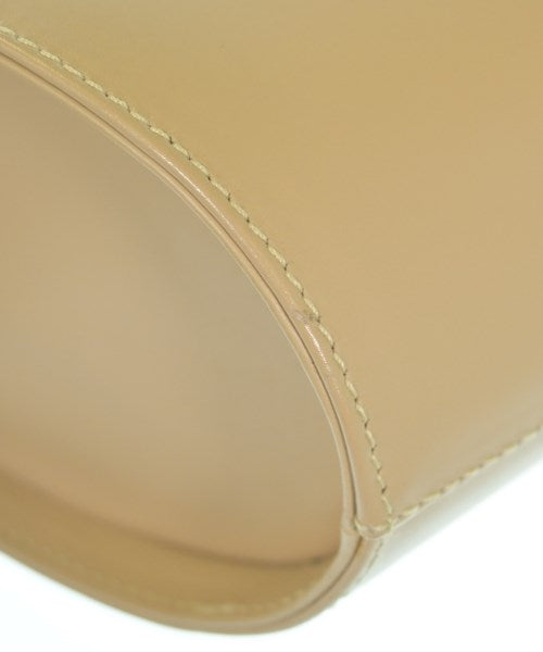Salvatore Ferragamo กระเป๋าถือ